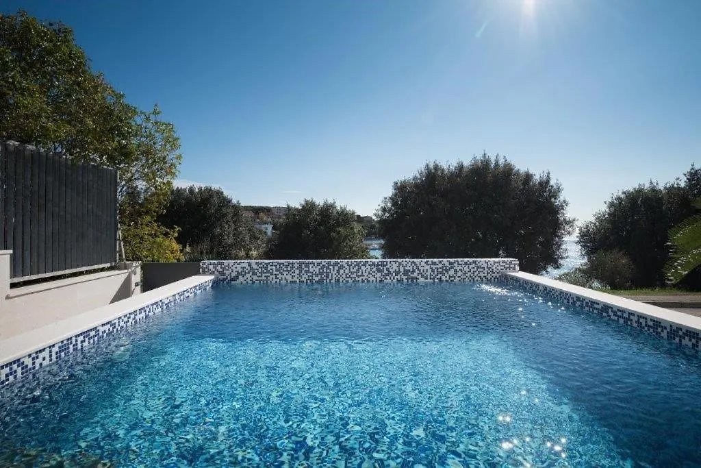 Villa Bonelli Pjescana Uvala 0*,  Croatia