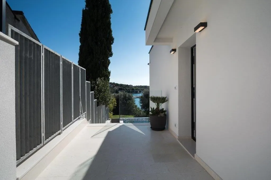 Villa Bonelli Pjescana Uvala Holiday home